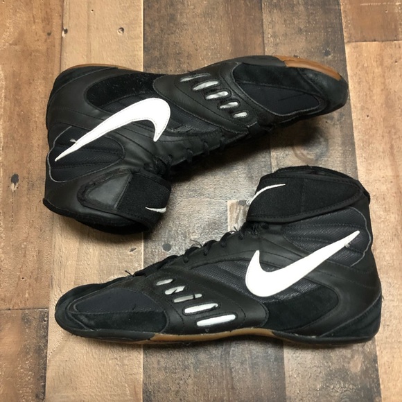nike wrestling shoes